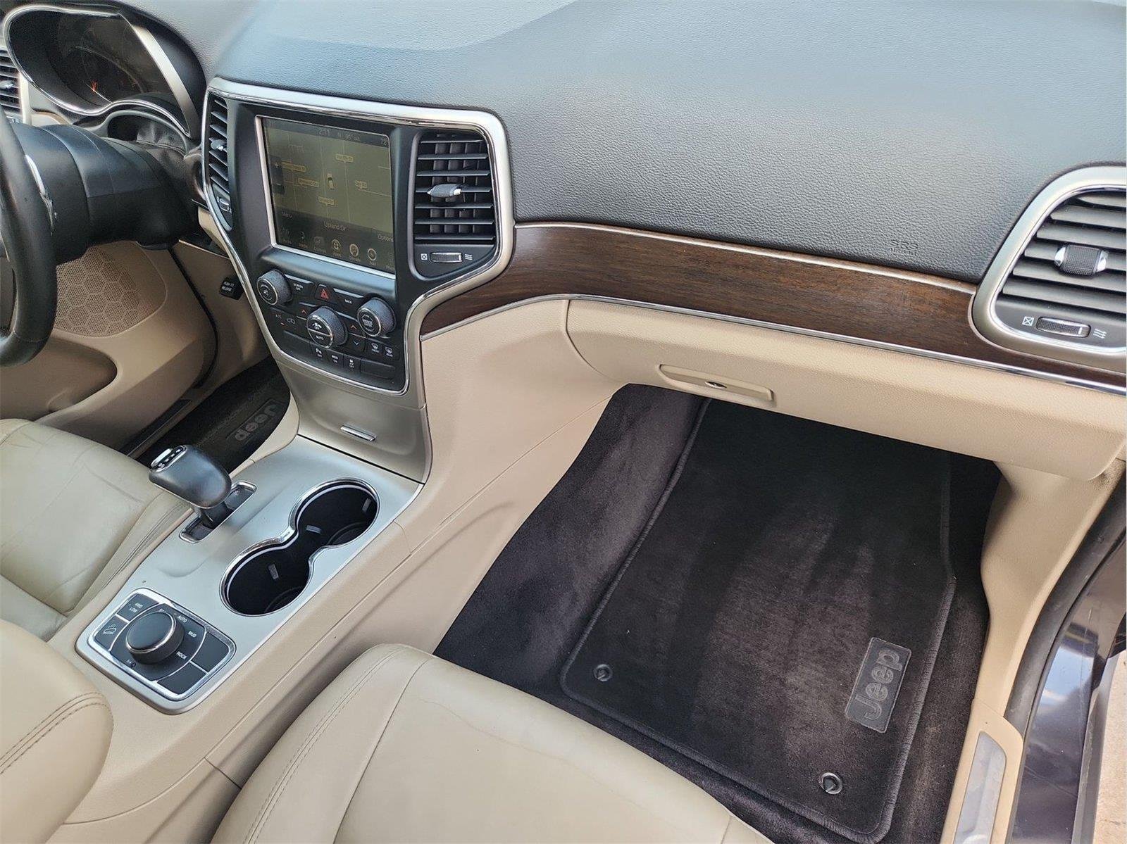 2015 Jeep Grand Cherokee Limited Gray at Auto Boutique Texas