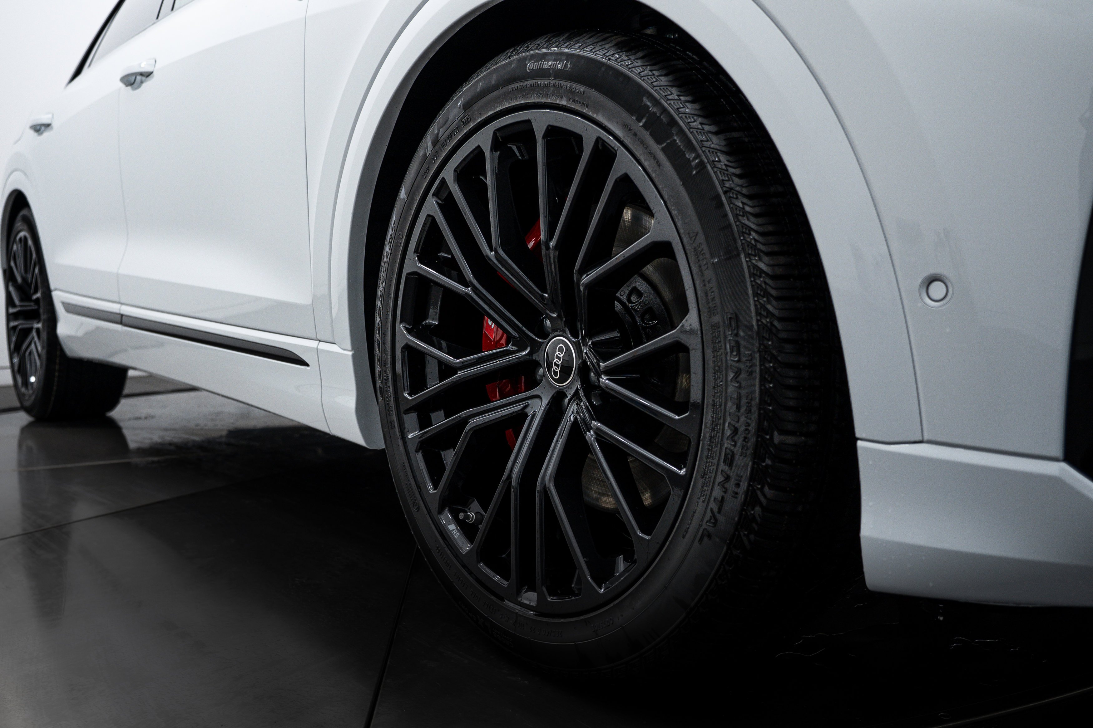 2026 Audi SQ8 Prestige - Photo 24