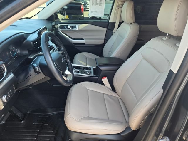 Used 2022 Blue Ford XLT image 11