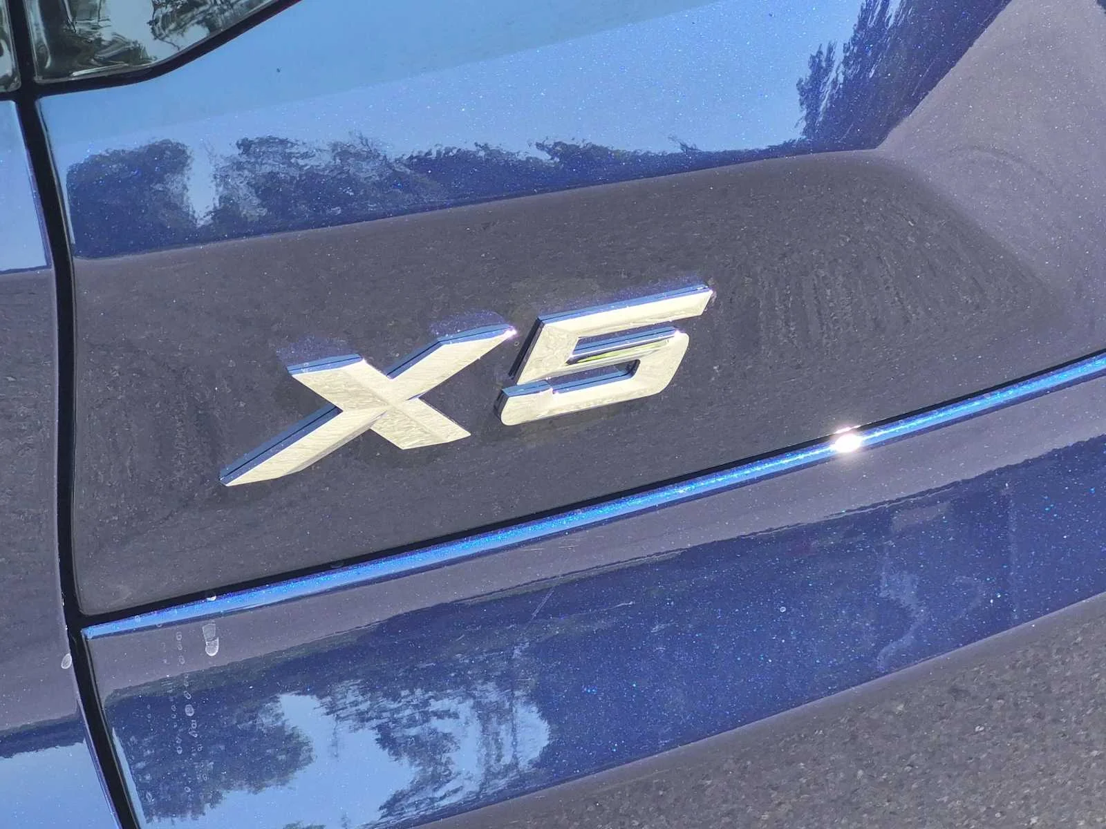 New 2026 Tanzanite Blue II Metallic BMW xDrive40i image 12