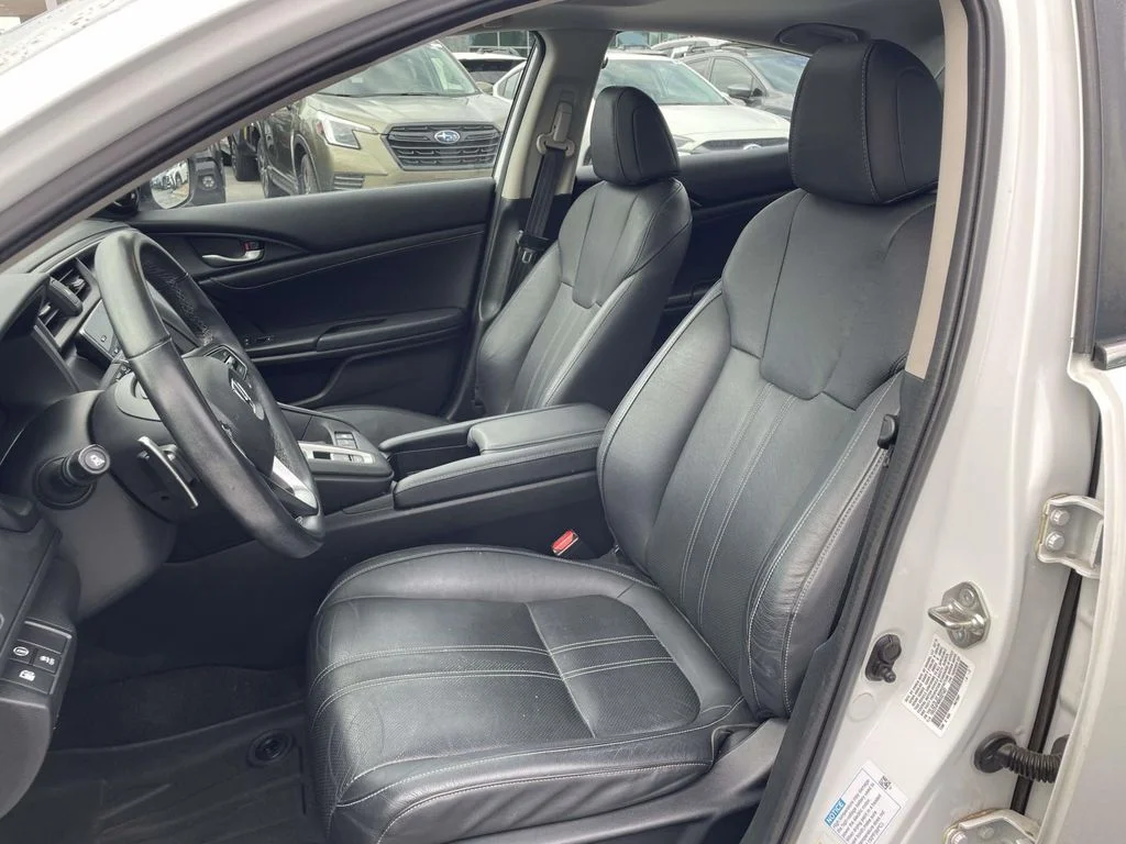 Used 2019 White Orchid Pearl Honda Touring image 8
