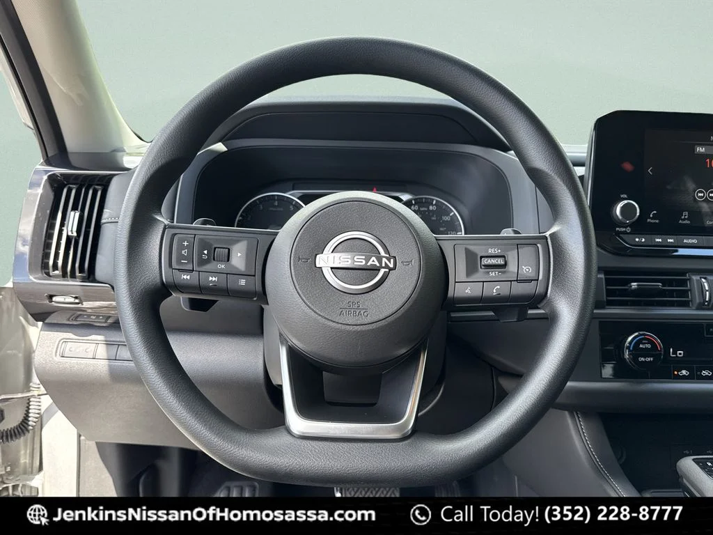 Used 2024 Silver Nissan S image 41