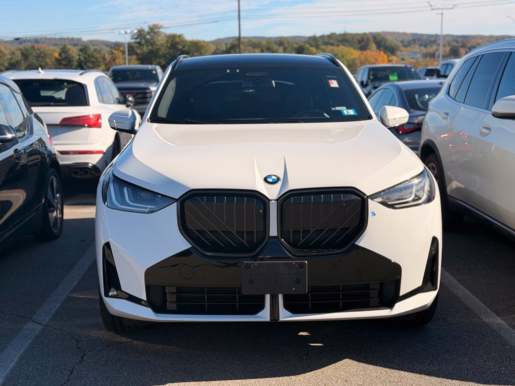Certified Used 2025 Alpine White BMW 30 xDrive image 2