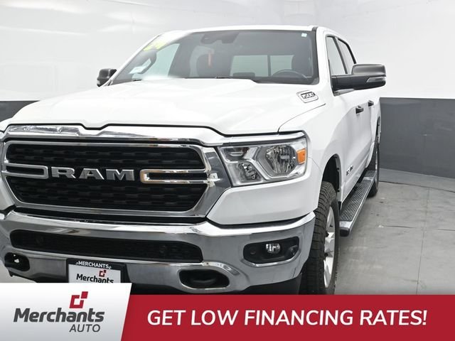 Used 2024 White Ram Big Horn/Lone Star image 2