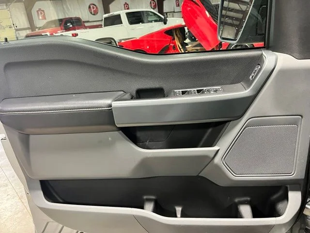 Used 2023 Silver Ford XLT image 19