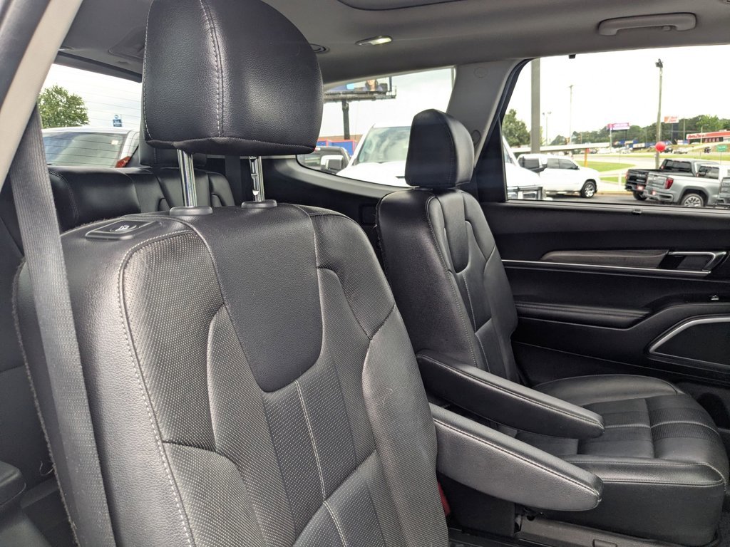 Used 2021 Wolf Gray Kia SX image 31
