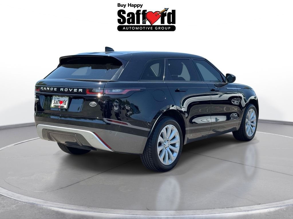 Used 2018  Land Rover S image 9