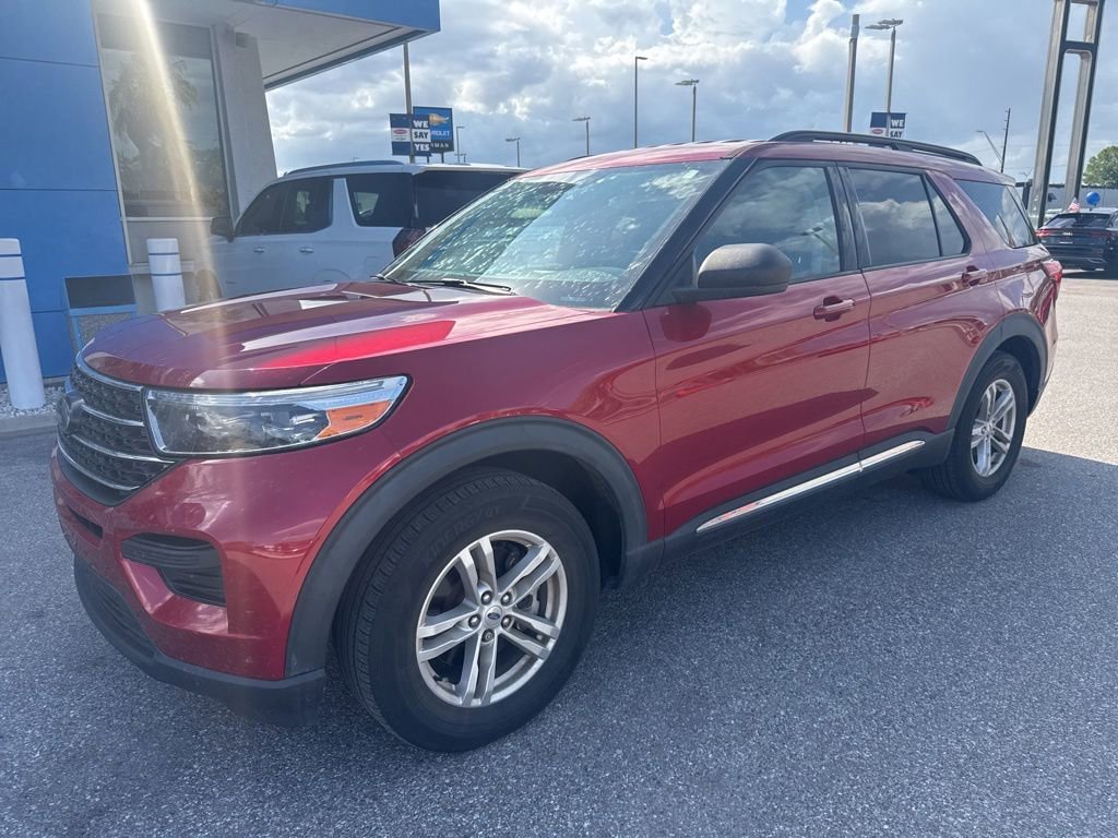 2022 Ford Explorer XLT RWD's photo