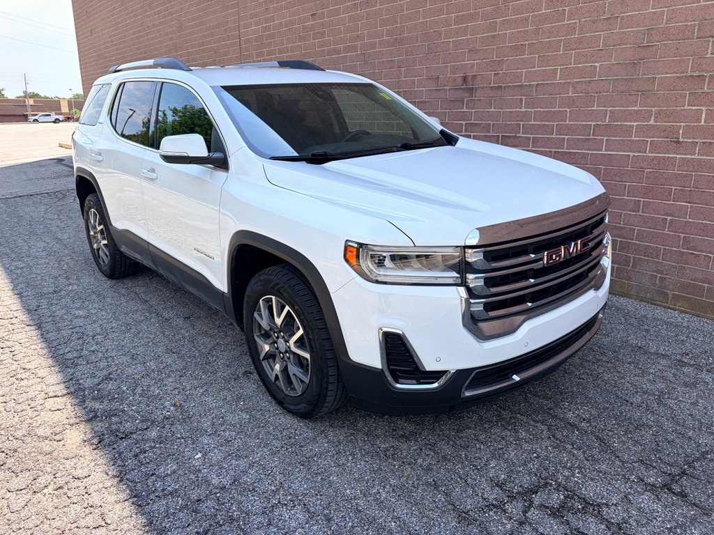 Used 2023 Summit White GMC SLE image 7