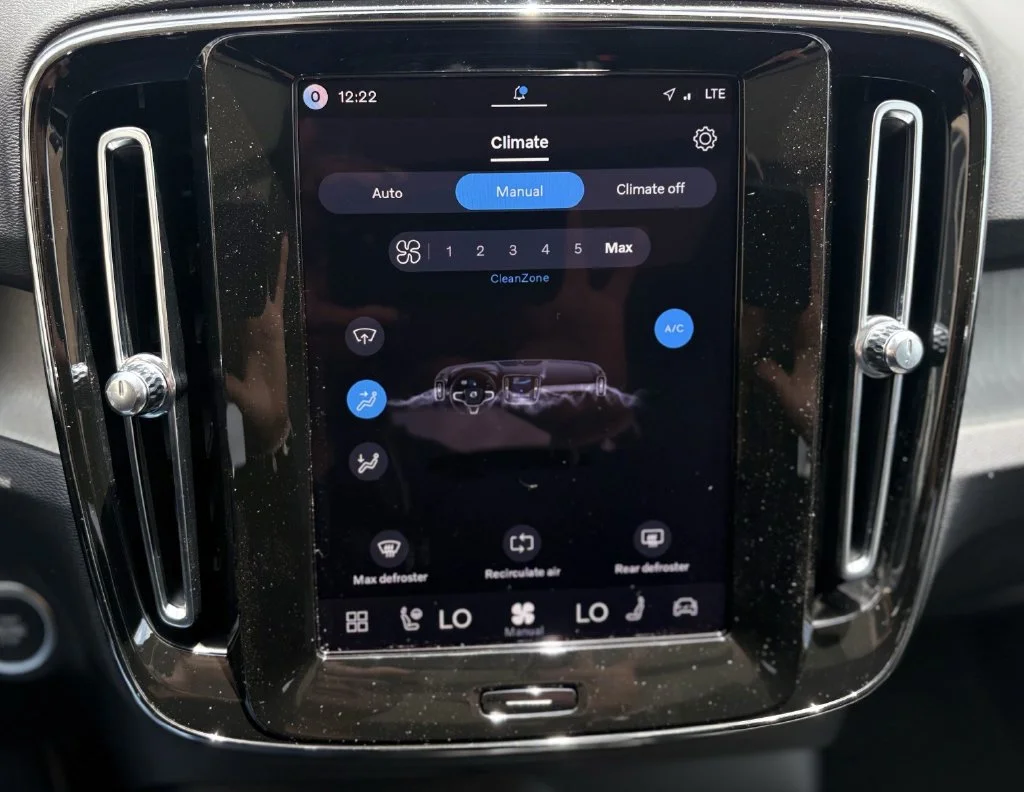 New 2026 Aurora Silver Volvo Core image 19