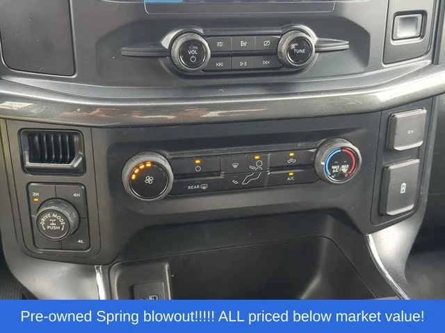 Used 2021 White Ford XL image 31