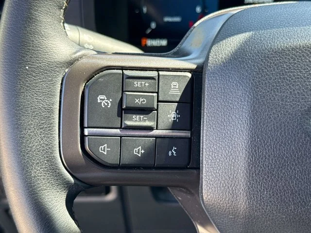 Used 2024 Black Ford XLT image 40