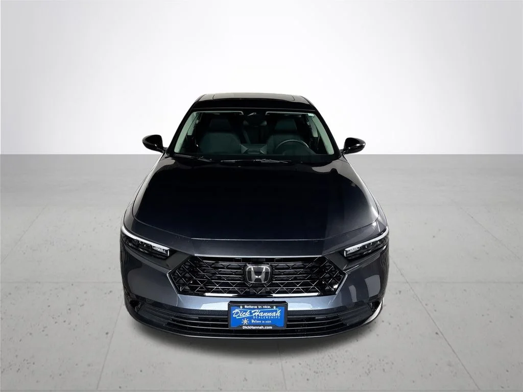 New 2026 Meteorite Gray Metallic Honda SE image 3