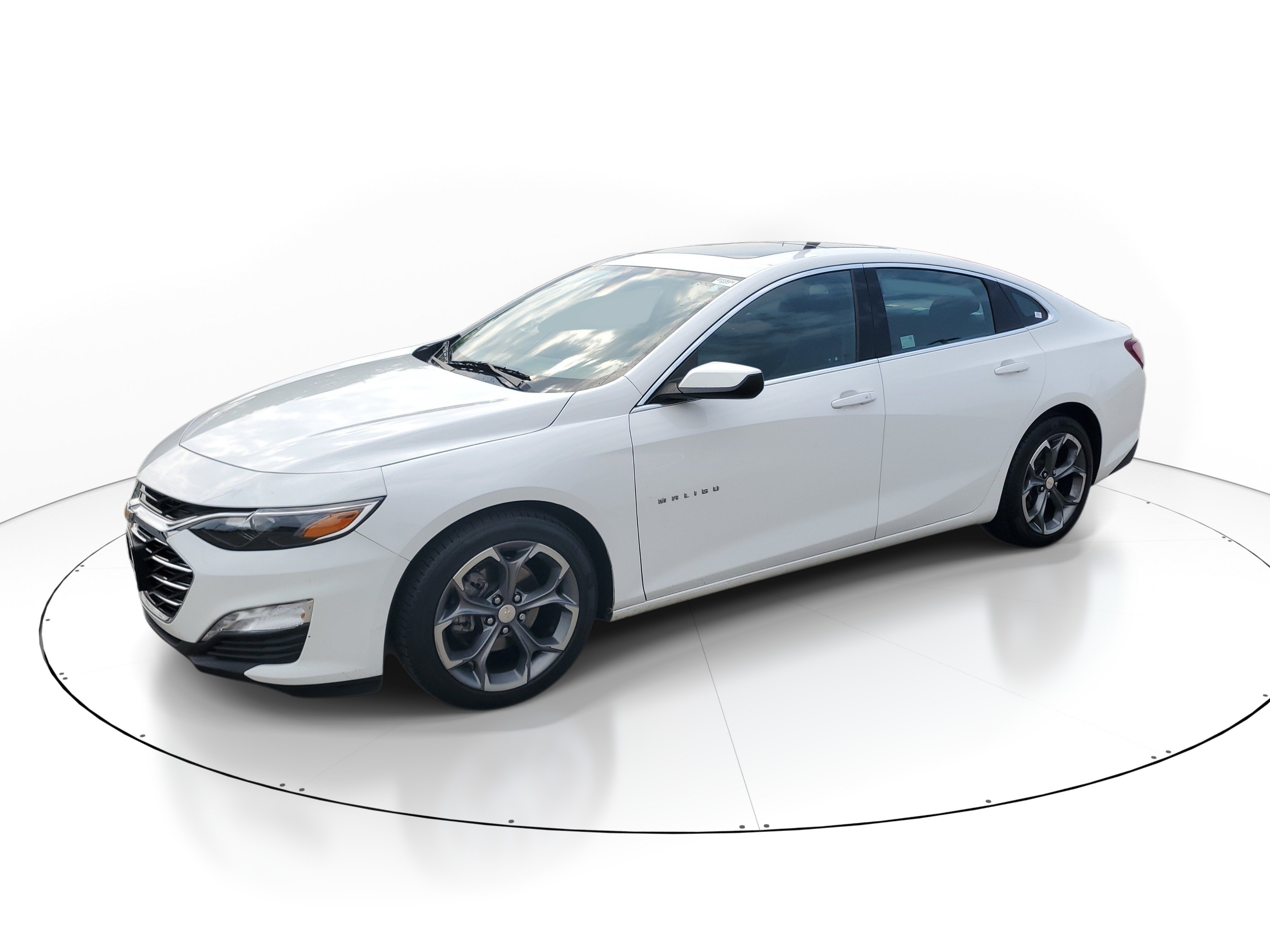 Used 2020 Summit White Chevrolet LT image 2