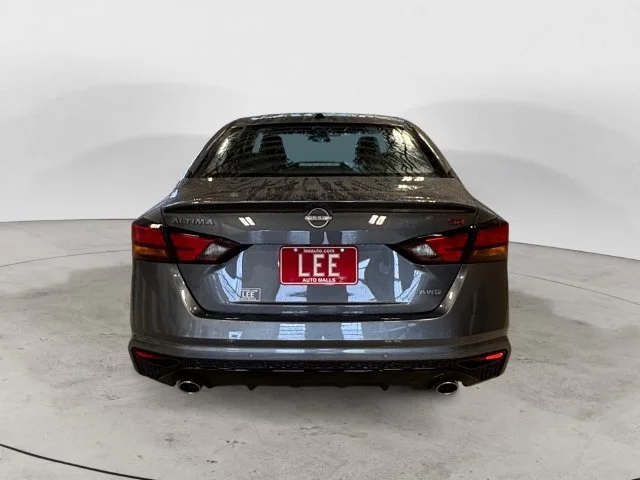 New 2026 Gray Nissan 2.5 SR image 4