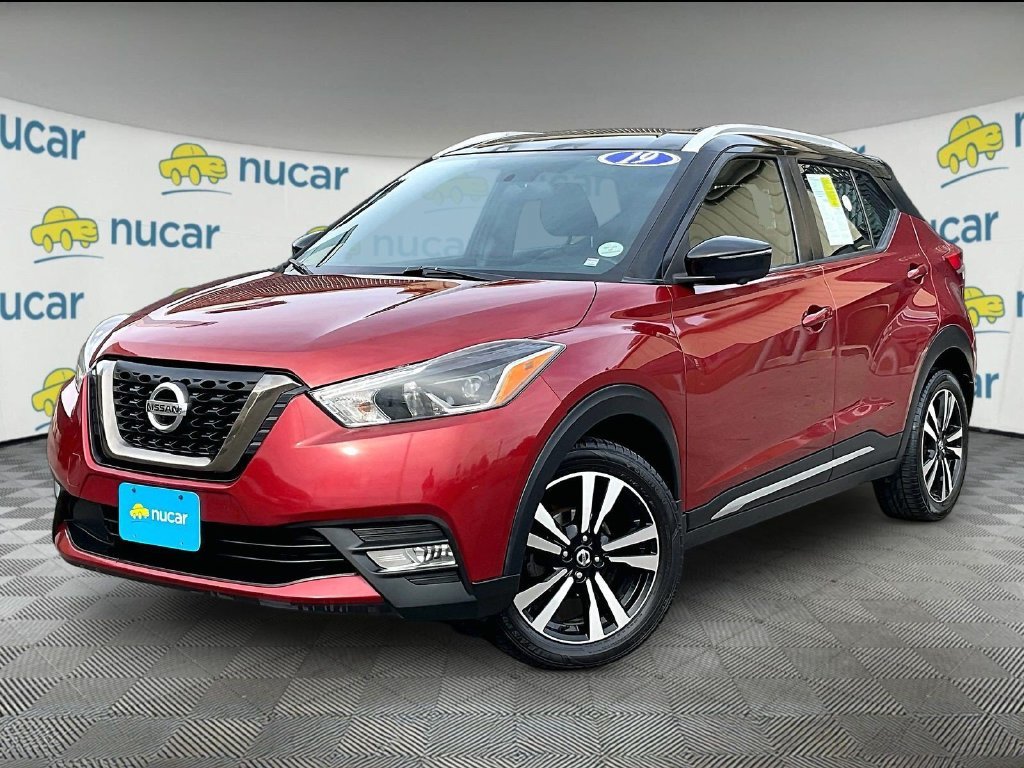 Used 2019 Red Nissan SR image 3