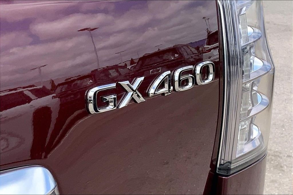 Used 2020 Red Lexus 460 image 23