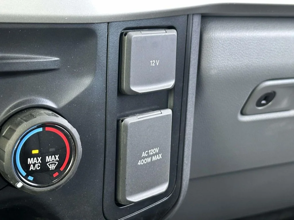 New 2024 Oxford White Ford F-350® XL image 30