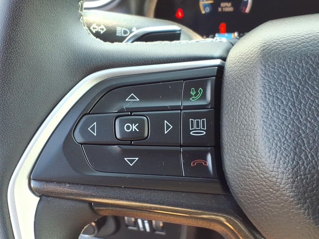 Certified Used 2023 Metallic Jeep Laredo image 26