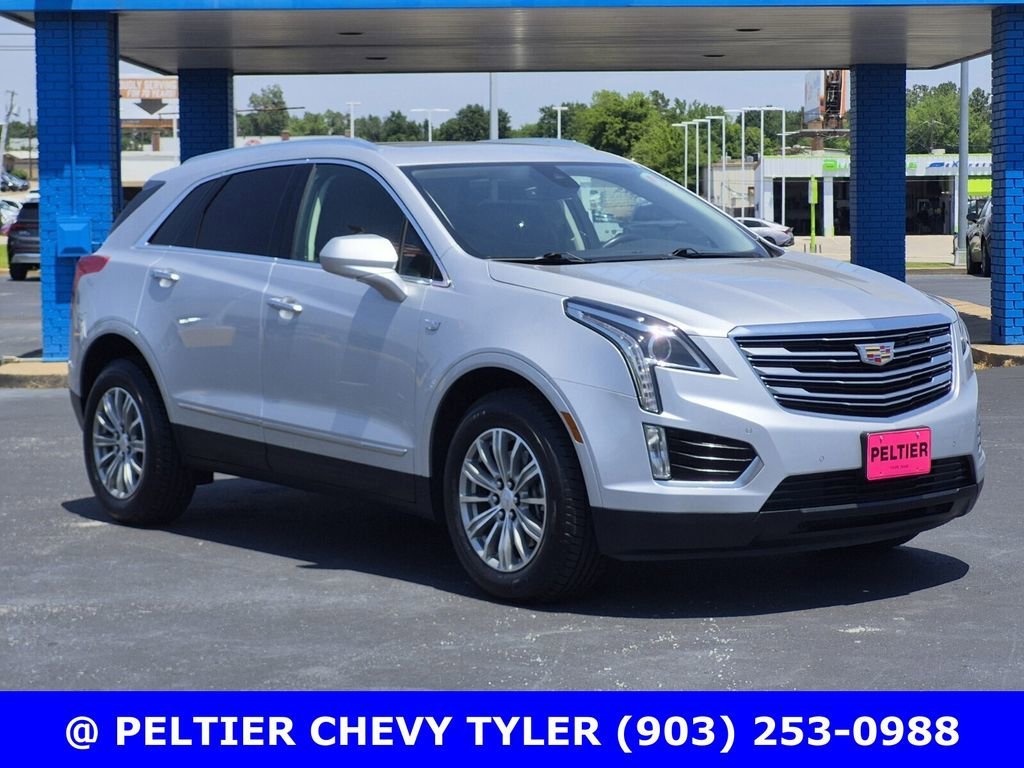 2018 Cadillac XT5 FWD Luxury's photo