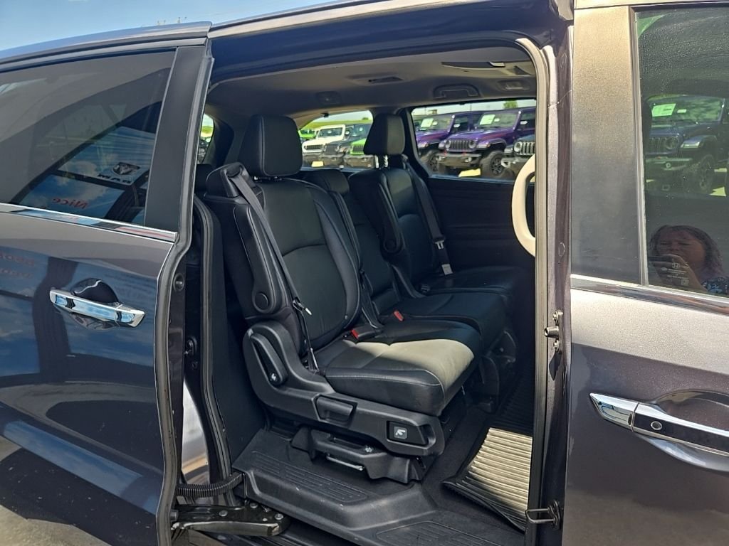 Used 2021  Honda Touring image 79