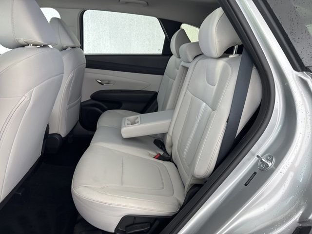 Certified Used 2025 Silver Hyundai SEL image 29