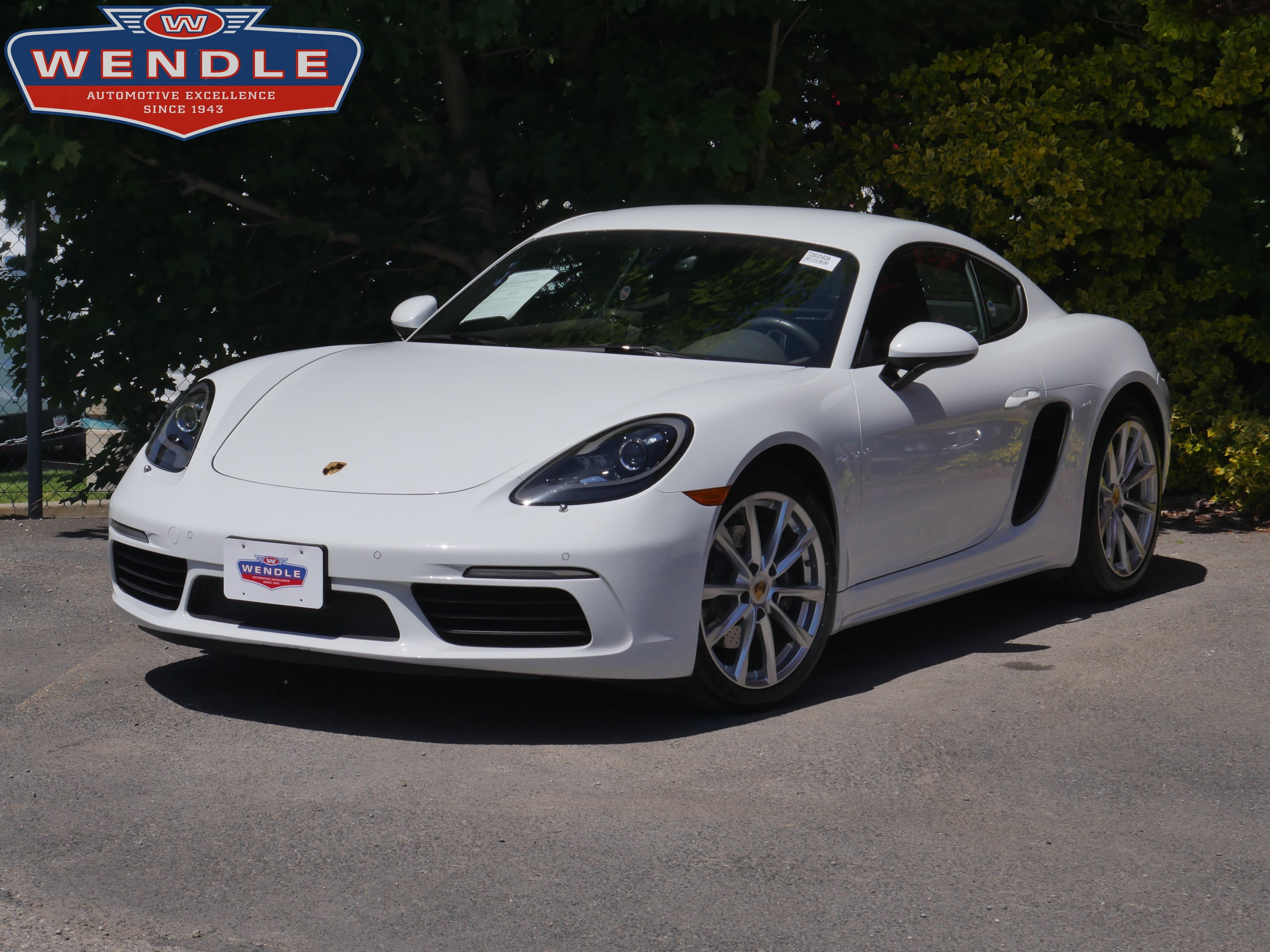 2017 Porsche 718 Cayman's photo