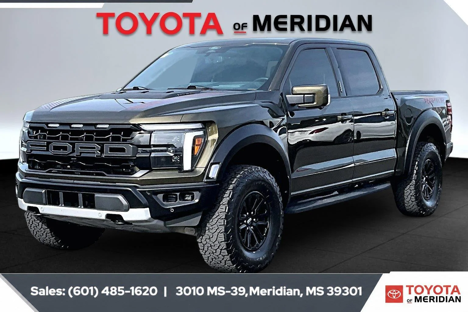 Used 2026 Shelter Green Ford Raptor image 10