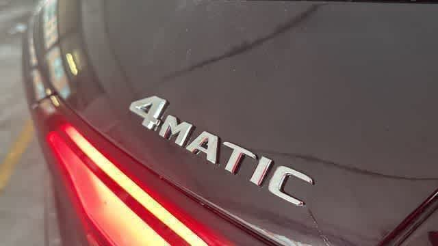 Used 2025 Black Mercedes-Benz GLC 300 image 10