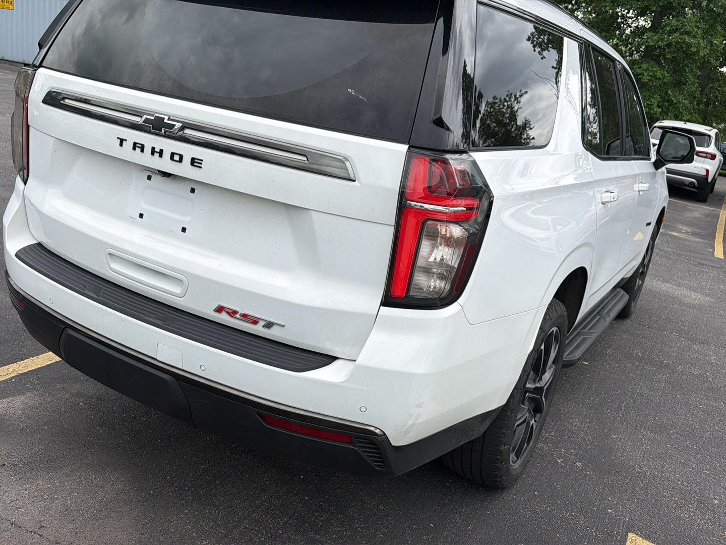 Used 2021 Summit White Chevrolet RST image 6