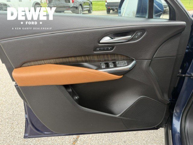 Used 2019 Twilight Blue Metallic Cadillac AWD Premium Luxury image 9