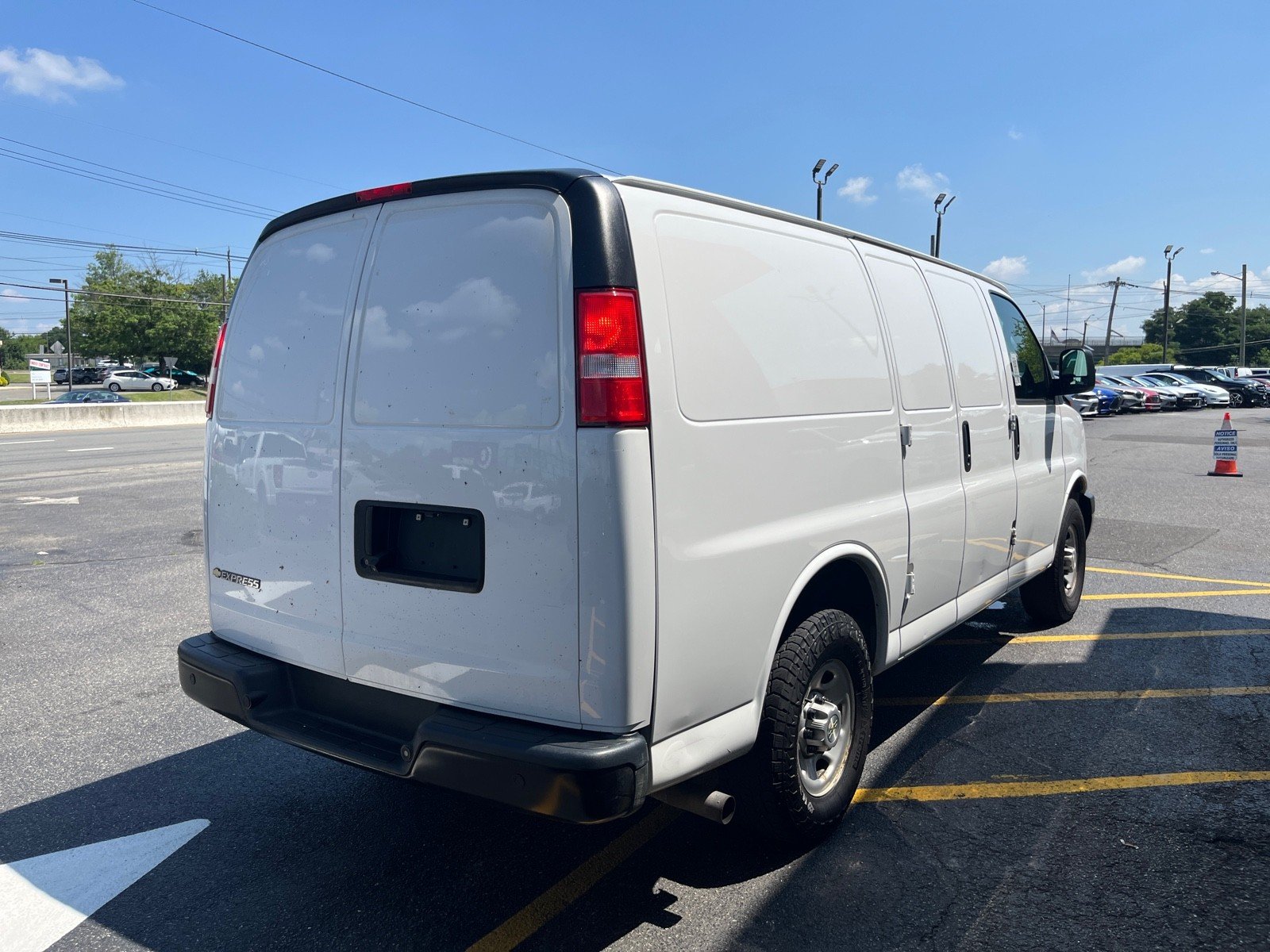 2020 Chevrolet Express Cargo 2500 Work Van photo 4