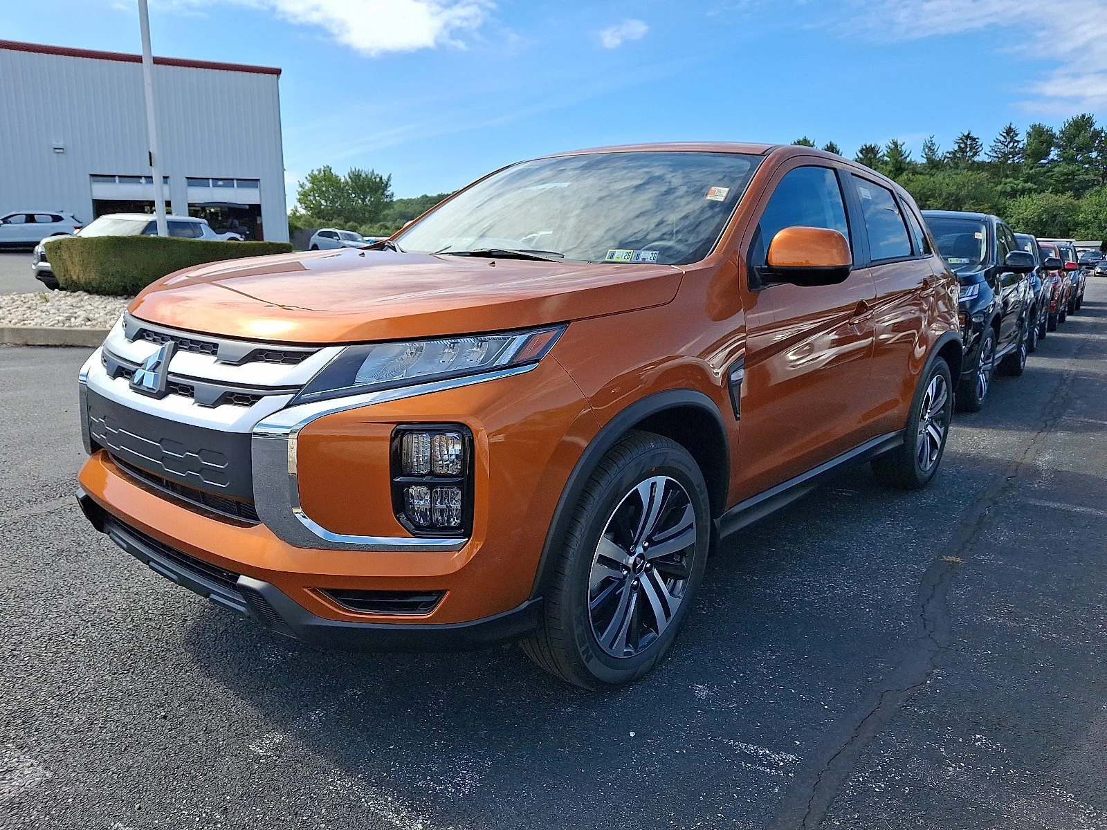 2025 Mitsubishi Outlander Sport ES - Photo 3