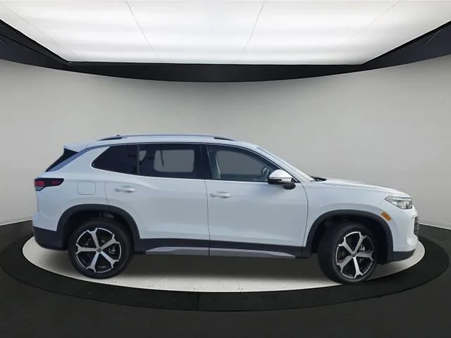 New 2026 Pure White Volkswagen SE image 8