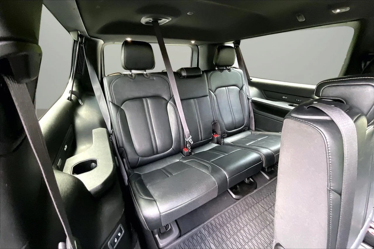 Used 2024 Black Jeep Series II image 25