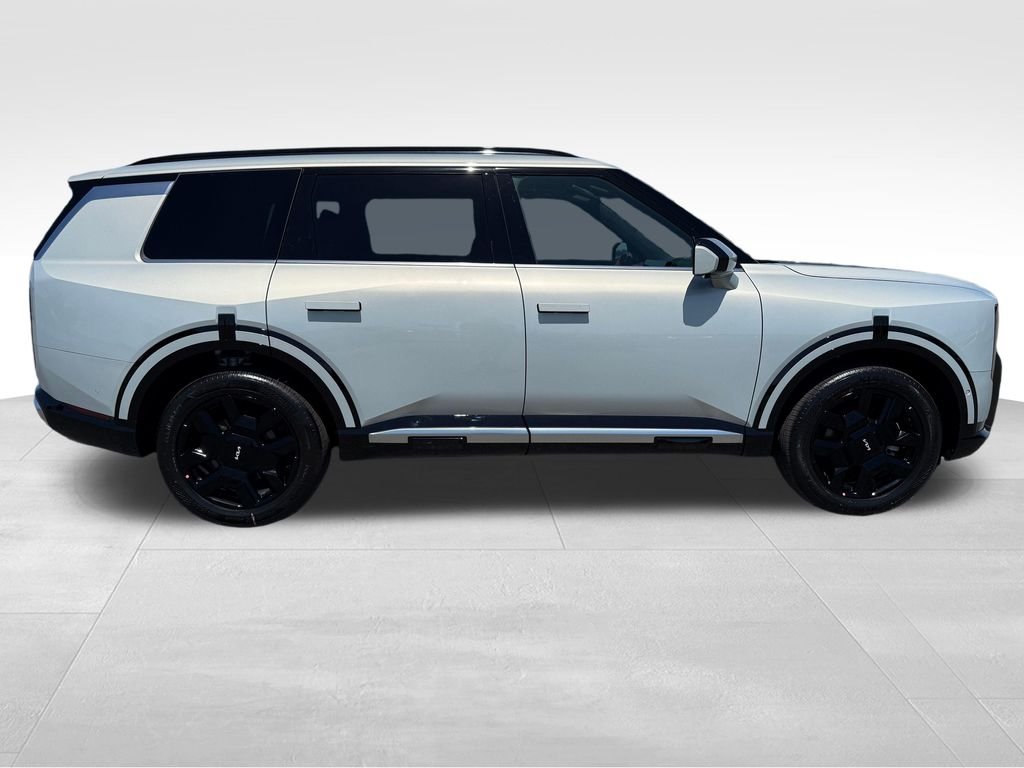 New 2027 Ivory Silver Kia SX-PRESTIGE image 8