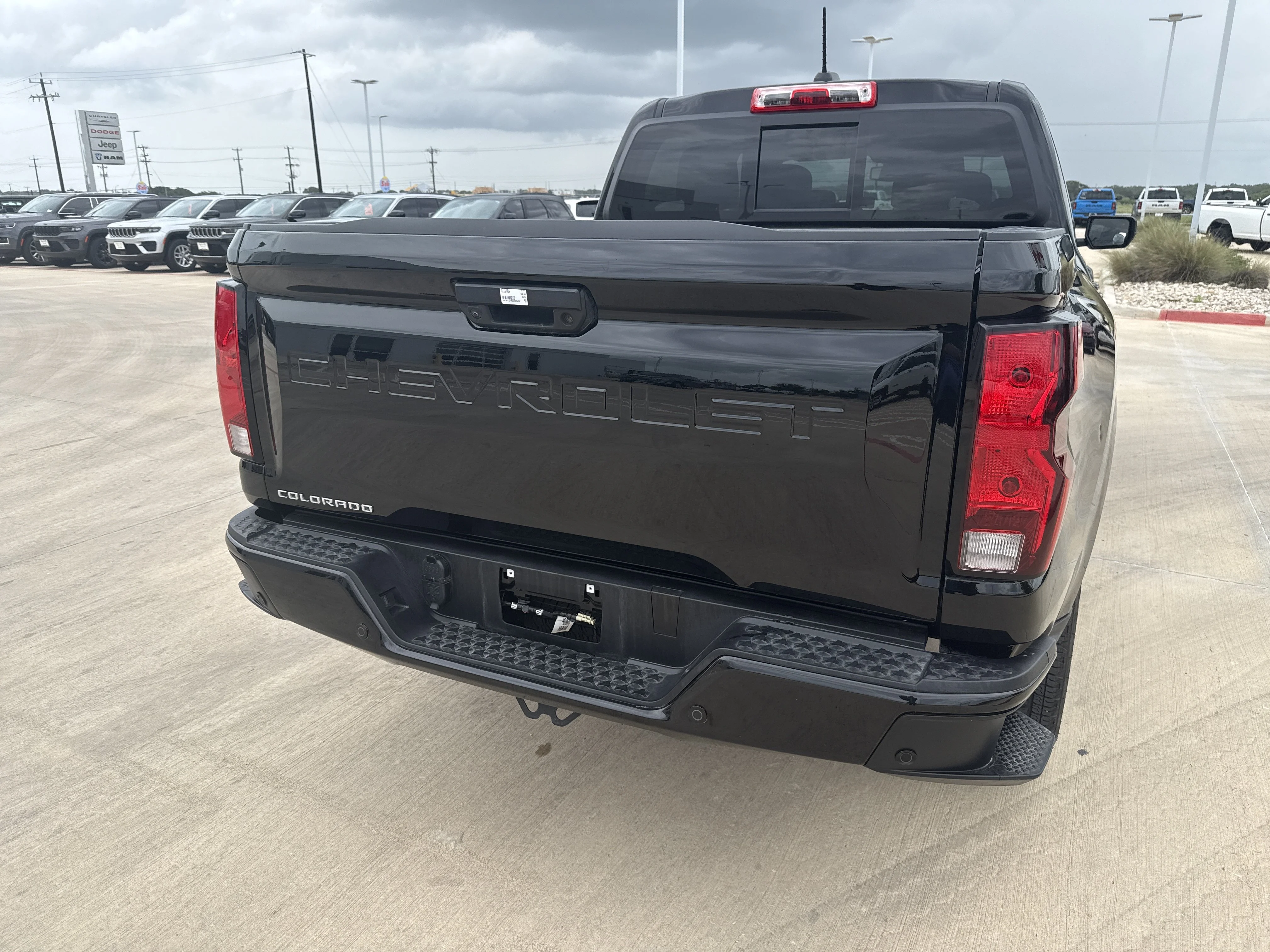 Used 2025 Black Chevrolet LT image 6