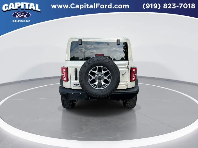 Used 2025 Beige Ford Badlands image 7