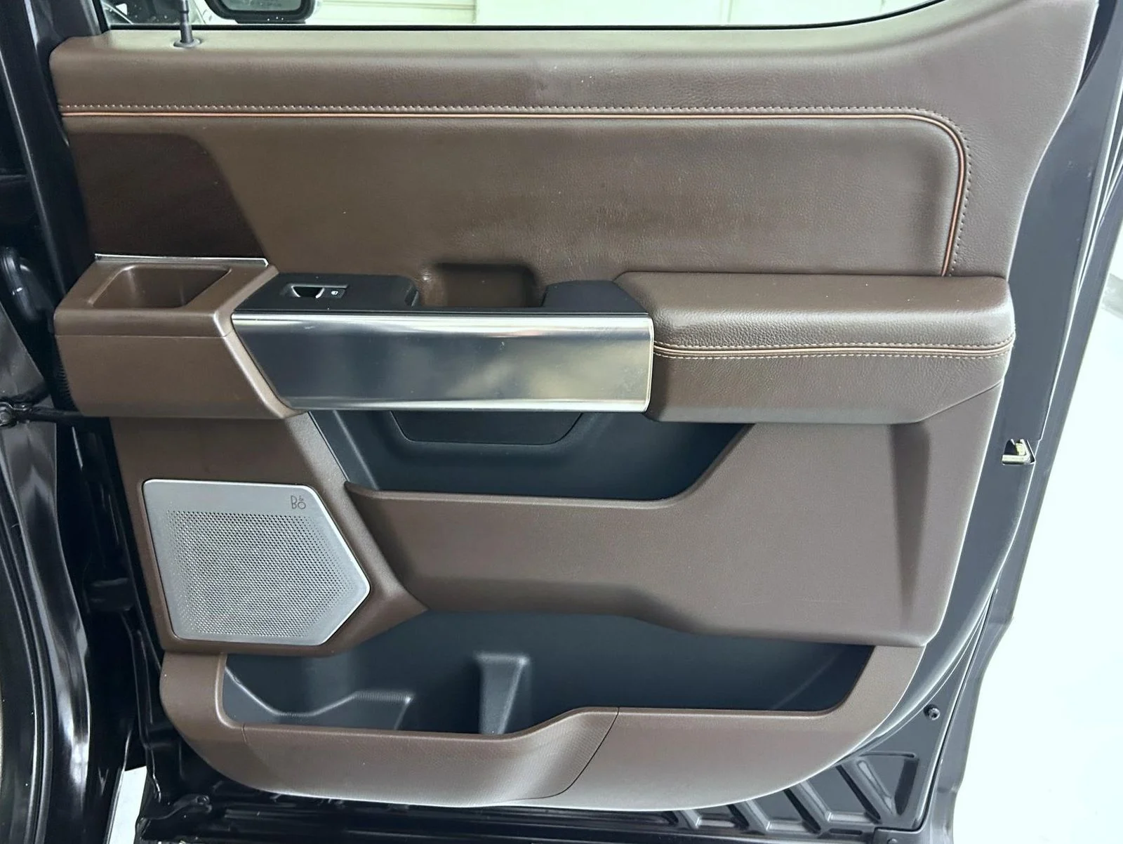 Used 2021 Black Ford King Ranch image 18
