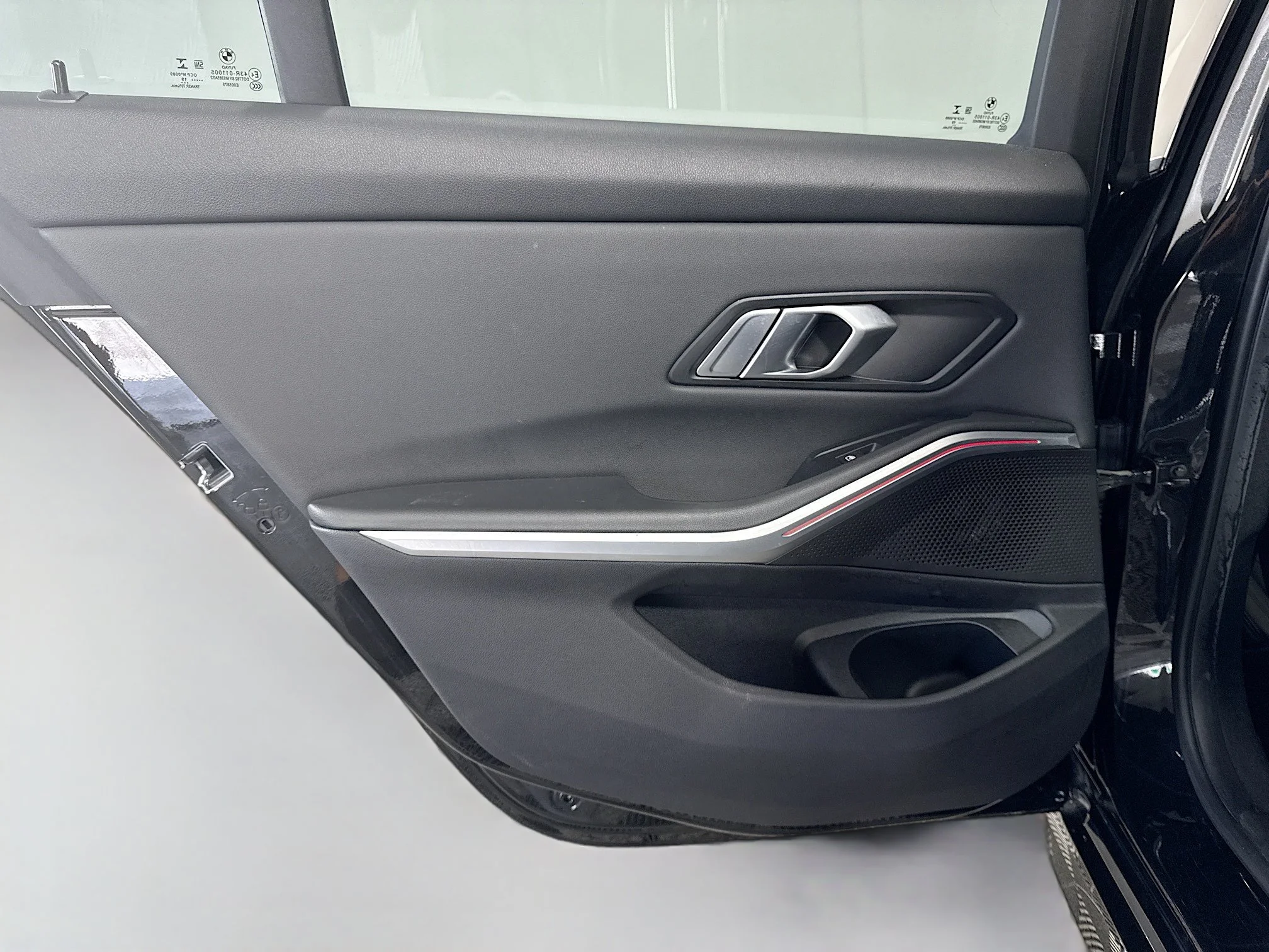 Used 2019 Black Sapphire Metallic BMW 330i image 22