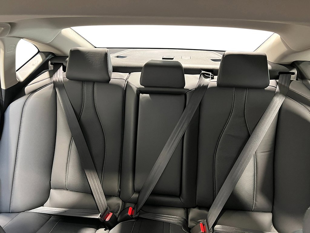 2025 Acura TLX Technology Package - Photo 22