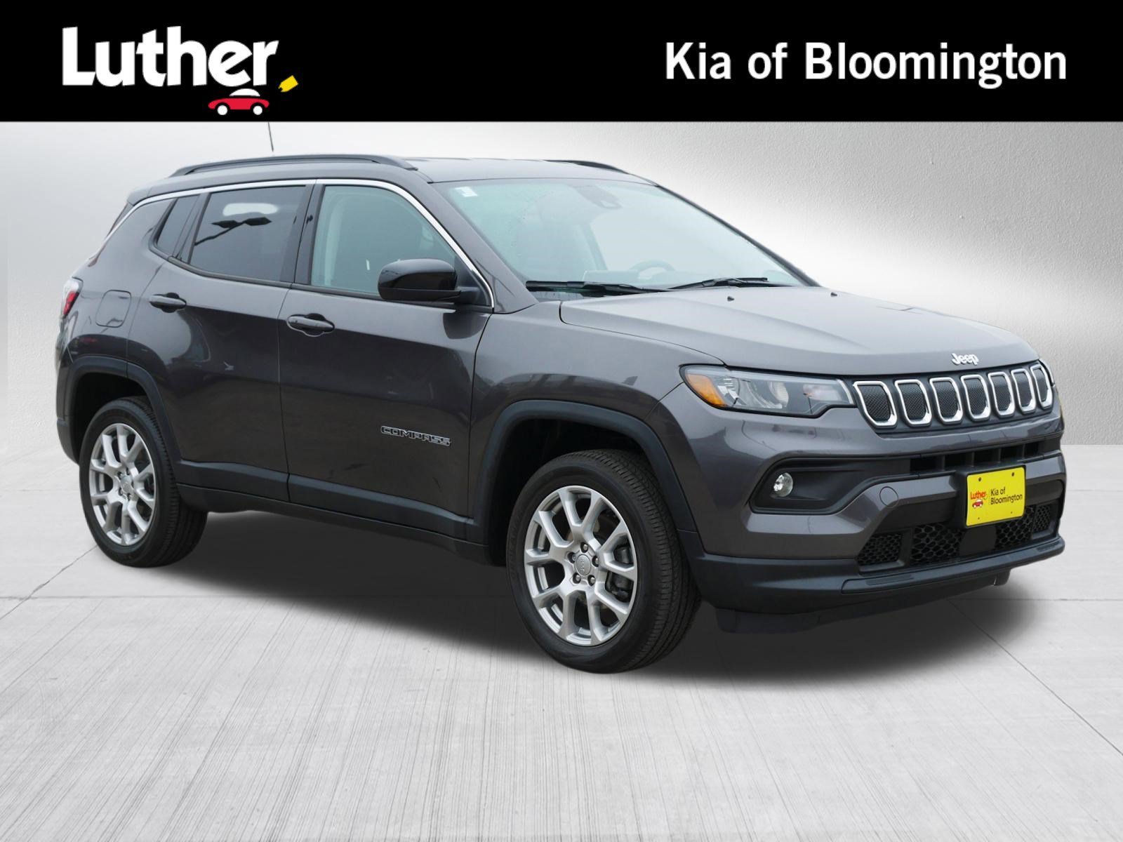 2022 Jeep Compass Latitude Lux 4X4's photo