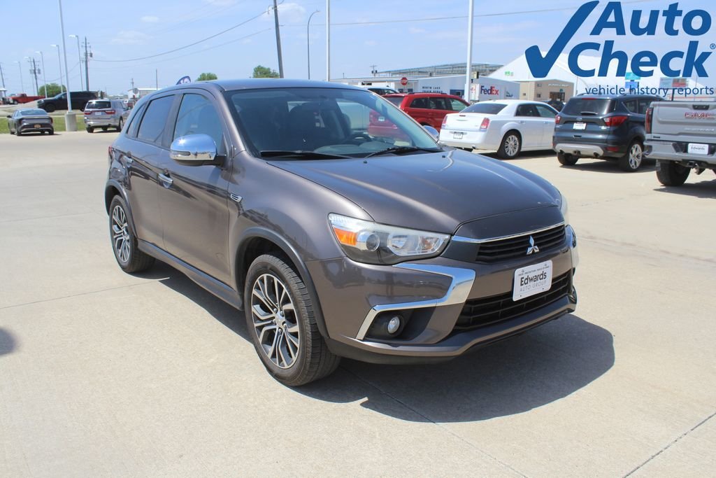 2017 Mitsubishi Outlander Sport 2.4 SE 2WD CVT's photo