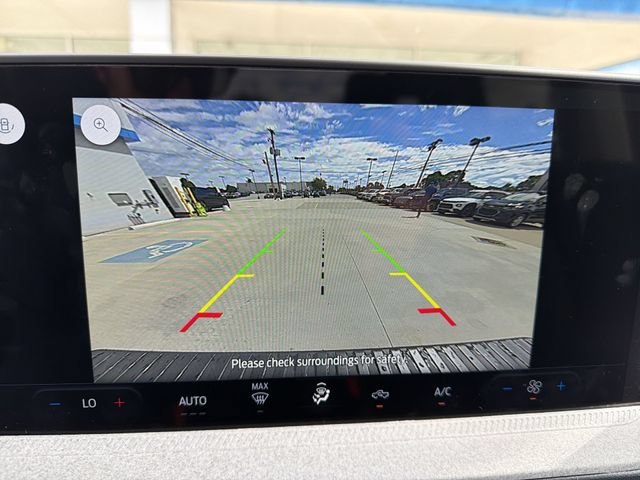 Used 2025  Ford XLT image 19