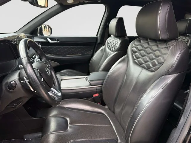 Used 2020 Black Hyundai Limited image 23