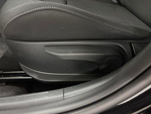 New 2026 Black Hyundai SEL Sport image 5