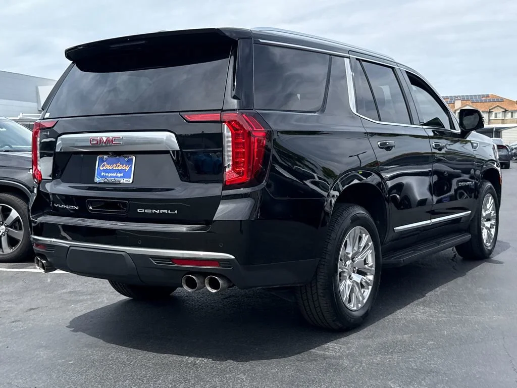 Used 2024 Onyx Black GMC Denali image 13