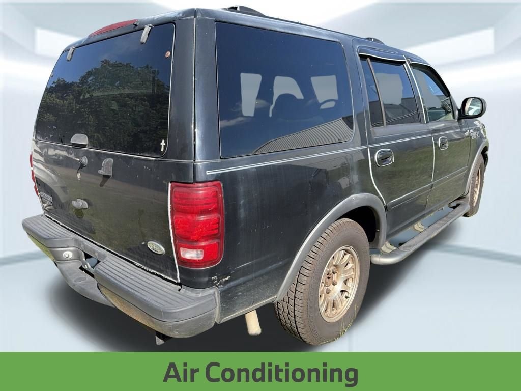 Used 2000 Black Clearcoat Ford XLT image 6