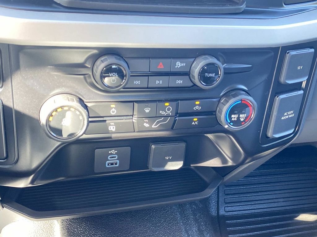New 2026 Oxford White Ford F-450® XL image 16