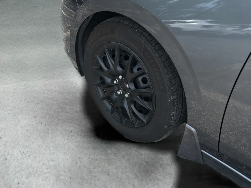 Used 2020 Gray Nissan S image 10